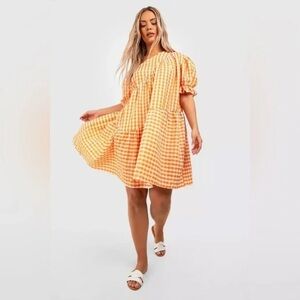 Boohoo | PLUS GINGHAM TEXTURED TIERED SMOCK DRESS ORANGE